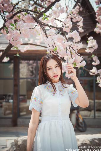 三年片段在线观看免费观看第一集